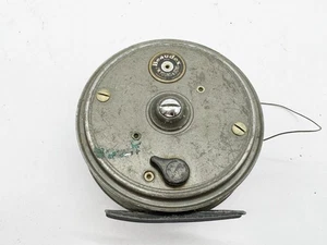 J W YOUNG BEAUDEX VINTAGE FLY FISHING REEL REDDITCH ENGLAND COLLECTORS - Picture 1 of 7