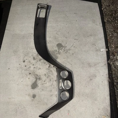 Bisel de control del calentador de bisel de tablero SUBARU FORESTER 08-10 OEM Trim Foto 1 de 4