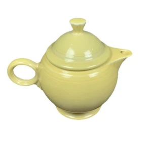 Fiesta Fiestaware Small Yellow 2 Cup Teapot Tea Pot with Lid - Picture 1 of 11