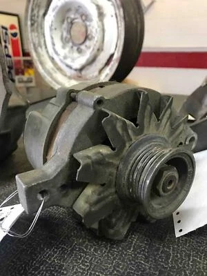 Alternador Ford Pickup F150 1973 Foto 1 de 3