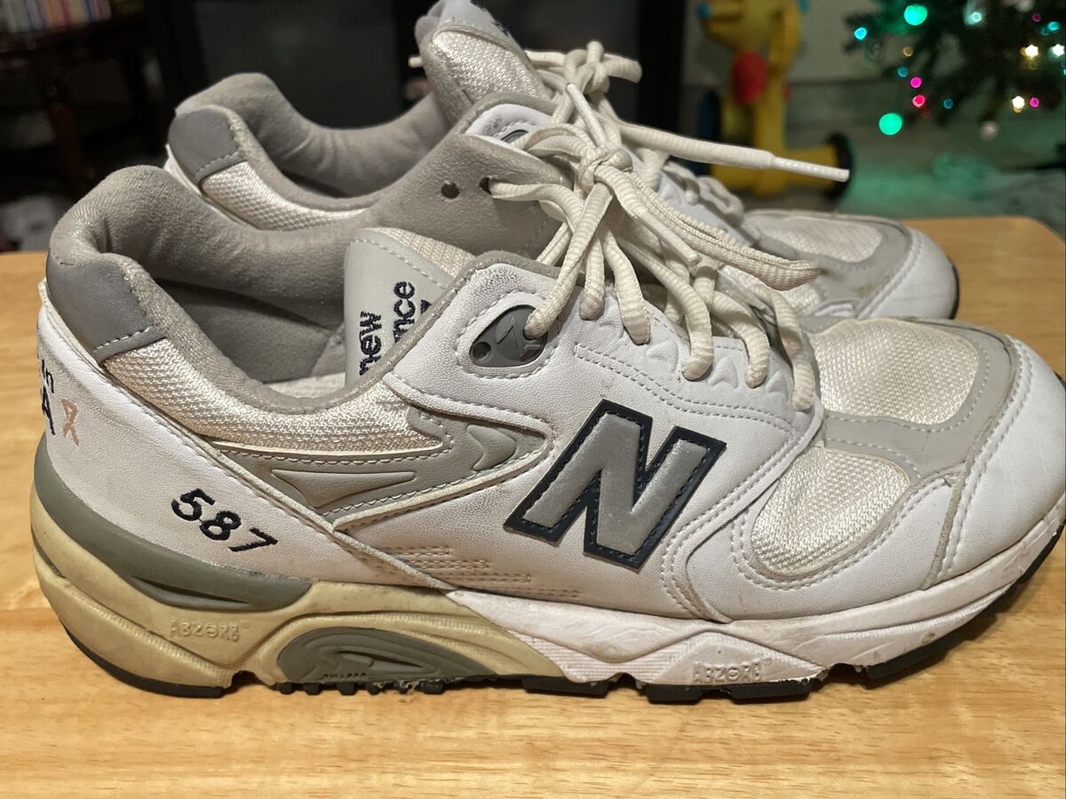 New Balance 白色皮革女运动鞋| eBay