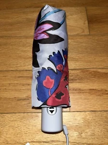 Vera Bradley Mini Travel Umbrella Vineyard Floral Auto Open NWT - Picture 1 of 2