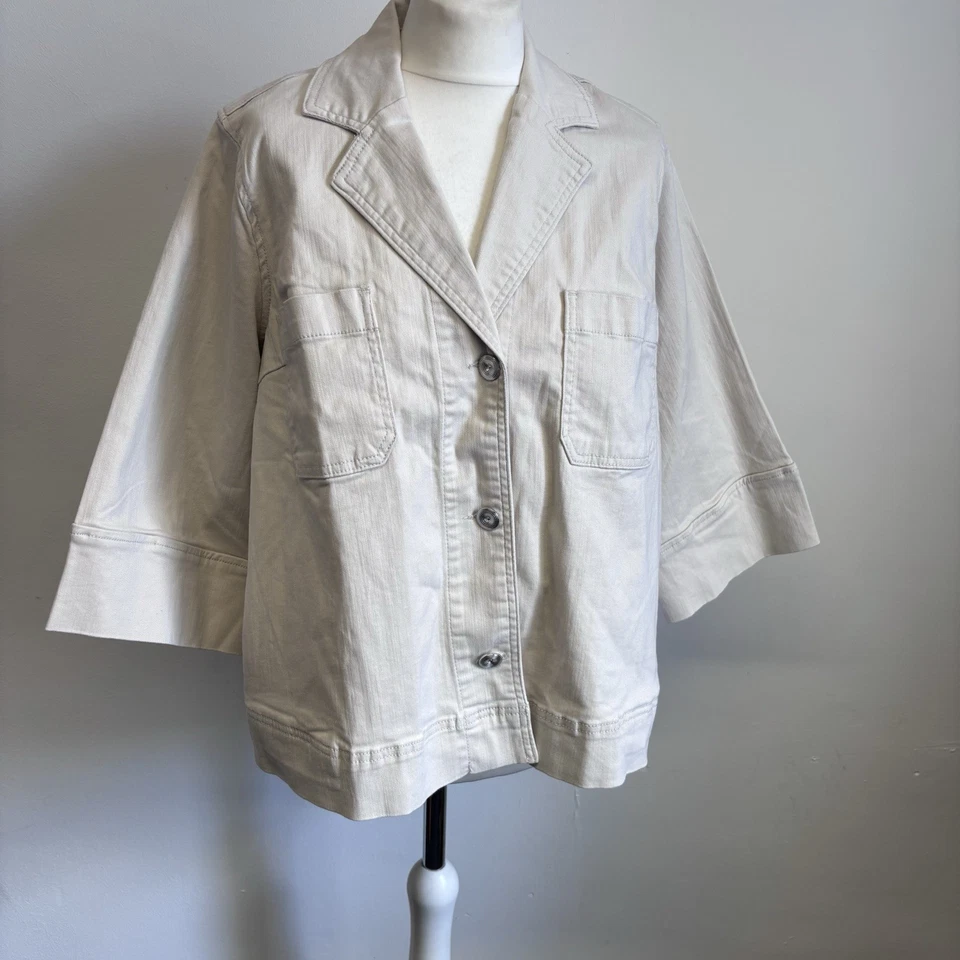 Chaqueta Marla Wynne Denim Plisada Espalda Talla Grande Crema Cuadrada Mangas 3/4 Nueva £90 Foto 1 de 4
