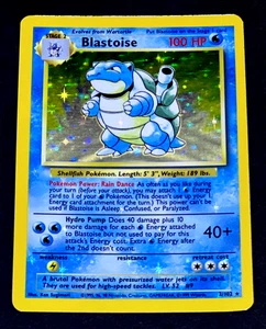 Pokemon BLASTOISE 1999 Base Set Holo Bleed Error de Impresión Tarjeta 2/102 Raro WotC - Imagen 1 de 6