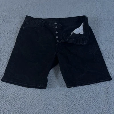 Levis 短裤男式 36 黑色 501 标准直筒纽扣门襟牛仔布 9 英寸短裤 — 第 1/4 张图片