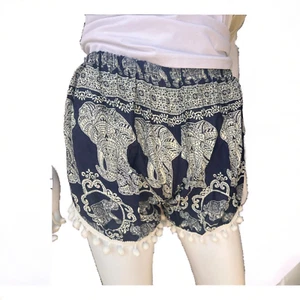 Pantalones Cortos Unisex Tailandia Elefante Estilo Informal Azul Oscuro Mezcla con Pom Pom - Imagen 1 de 4