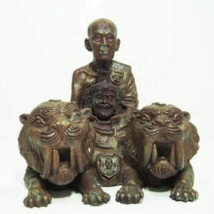 Thai Amulet LP Phat on tiger holding Phor Gae Lersi's Head 6.5" Brass Statue - Picture 1 of 12