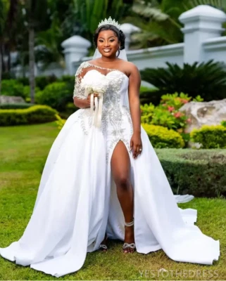 Plus Size One Shoulder Mermaid Wedding Dresses for Bride With Train Side Split - Image 1 of 4