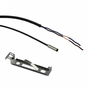 E2EC-CR8D1 SENSOR PROX INDUCT 0.8MM CYLIND - Picture 1 of 1