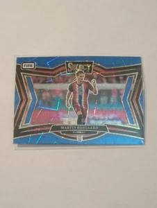 Martin Odegaard 2024-25 Select FIFA Fútbol Azul Lazer Prizm Nivel de Campo #238 - Imagen 1 de 2