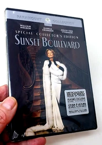 Sunset Boulevard (DVD, 2002, Coll Edition) William Holden Gloria Swanson SEALED - Foto 1 di 4