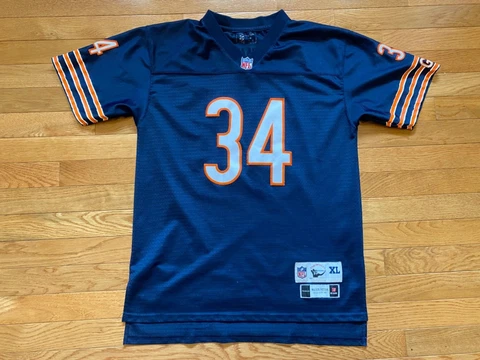 NFL Chicago Bears Walter Payton 34 Vintage Reebok Jersey Youth Sz XL sewn Cover