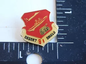 1991 Desert Shield 91 pin militar - Imagen 1 de 2