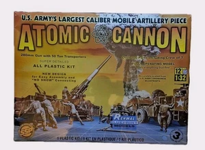 Revell - Atomic Cannon - U.S. Army's Largest Caliber Mobile Artillery Piece - Picture 1 of 5