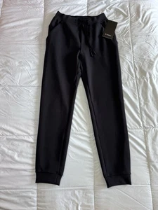 New Lululemon Smooth Spacer Jogger, Size XS Black Sweat Pants Lounge NWT $128 - Picture 1 of 12