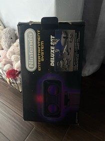 Nintendo NES System Deluxe Set PAL Console w R.O.B., Zapper, 12 Games pac man og