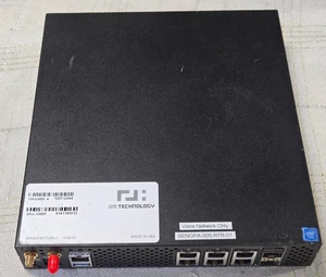 SILICOM IA3001 4 núcleos Intel Atom 8 GB Ram 64 GB eMMC 90500-0151-G11 - Imagen 1 de 8