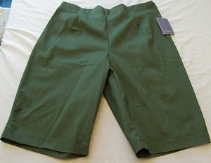 Laura Scott Petite Twill Skimmer Shorts Thyme Green Size 8P NEW W Tags - Picture 1 of 2