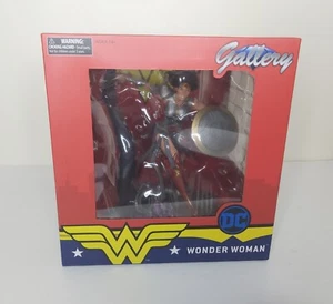Dark Nights: Metal - Wonder Woman DC Gallery 22cm(9") PVC Diorama Statue - Picture 1 of 7