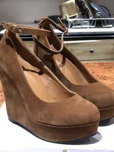 SIZE 6 EU 39 FAUX SUEDE TAN 1.5" PLATFORM 5" WEDGES COURTS ANKLE STRAP SHOES - Picture 1 of 12