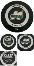 MICHIGAN K - WINGS VINTAGE IHL OFFICIAL GAME PUCK INGLASCO made in 🇨🇦