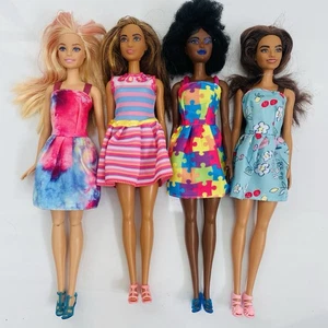 Barbie Doll Bundle 4 x Bambole Lotto Lavoro Fashionista BUONE CONDIZIONI PULITE - Foto 1 di 10