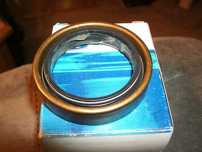 NUEVO OEM 1981-1991 FORD BRONCO Y F150 WARNER CAJA DE TRANSFERENCIA SELLO DE ENTRADA Foto 1 de 3