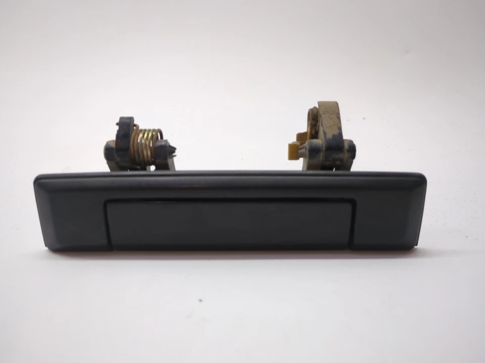 Toyota Pickup 1984-1989 4 corredores conductor izquierdo manija de puerta exterior negro OEM  Foto 1 de 4