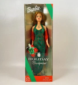 🌟Sorpresa Vacanze Natale Barbie Bambola Capelli Rossi Occhi Verdi, 2000 Mattel 27290 - Foto 1 di 6