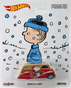 Hot Wheels Deco Delivery Snoopy Peanuts Pop Culture Series - DWH11 NRFP Gold/Red - Picture 1 of 4
