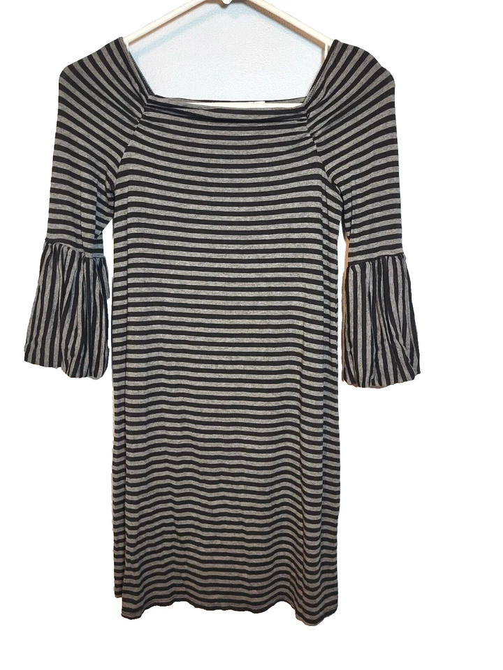 Vestido Camiseta Sister Sam Negro Gris Rayas Manga Globo Elástico Talla 14 EE. UU. Foto 1 de 4