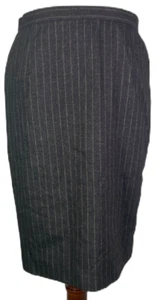 CAROLINA HERRERA NY Women's Gray 100% Wool Skirt Lined Made in Italy - Size 6 - Picture 1 of 9