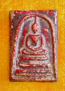 Plaque votive Thaï en alliage Phra Somdej Moine réel talisman temple Thaïlande - Picture 1 of 4
