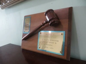 NJ CONSUMER FINANCE ASSOC. PRESENTED TO CLARENCE KAY PRES. 1972-74 GAVEL AWARD - Picture 1 of 9