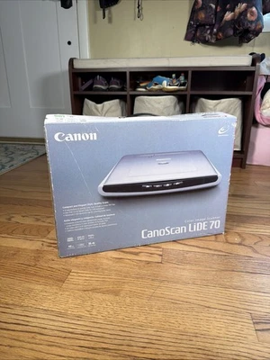 Canon CanoScan LiDE70 Flatbed Scanner - Image 1 of 4