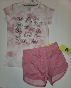 New Little Girls Shorts Turning Red Outfit SIZE XS 4-5 - Picture 1 of 5