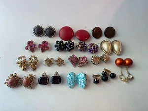 Vintage Lot of 16 Pair Multi Color Clip On Earrings Rhinestone Beaded - Picture 1 of 22