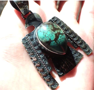 Thunderbird Turquoise Handmade Sterling Silver Pendant - Bild 1 von 4