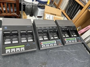 Analyseur de batterie Cadex/motorola 7400 4 poches - Photo 1/4