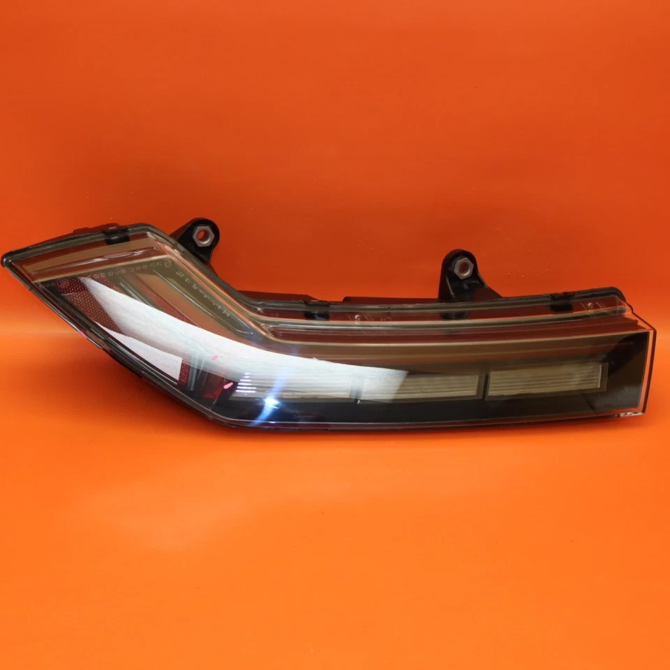 LAMBORGHINI HURACÁN LUZ TRASERA DERECHA 2014 2015 2016 2017 2018 2019 4T0945096 OEM Foto 1 de 4