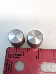 Technics SH -9090P (2) Pezzi Manopole Equalizzatore GRANDE/STRETTO - Foto 1 di 4