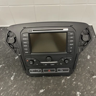 FORD MONDEO 2010-2014 SAT NAV CD UNIT - BS7T-18K931-EJ SAT NAV SD INCLUDED - Image 1 of 4