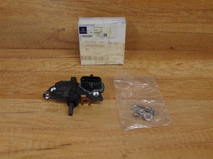 Alternator Regulator Genuine Mercedes OM458/460/470/471/900/924 - A0001544405 - Picture 1 of 1