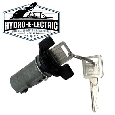 Cerradura de encendido acabado negro con llaves GM 1979 Chevrolet Nova Foto 1 de 3