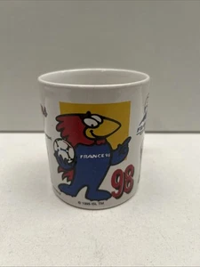 TAZZA VINTAGE FRANCIA '98 1998 FIFA WORLD CUP FOOTIX MASCOTTE MEMORABILIA - Foto 1 di 6