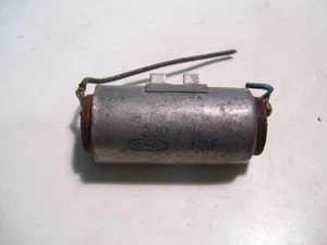 C-D 73-1163A ? KONDENSATOR 8109UF ? 220VAC P3676 - Bild 1 von 3