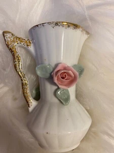 Mini Vintage Lefton China Vase Pitcher Flowers Gold Trim - Picture 1 of 6