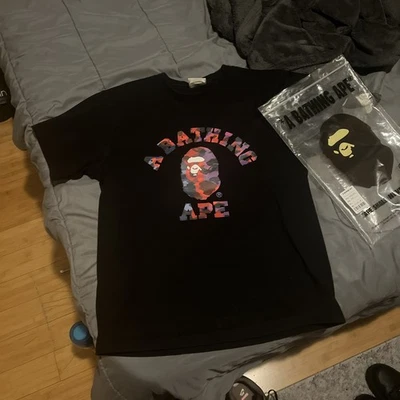 A Bathing Ape Men's Short Sleeve T-Shirt Camo Purple Size S - Image 1 of 4