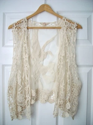 Vintage 'Falmer' Heritage Cream Crochet Embroidery Bird Crane Waistcoat Boho - Image 1 of 4