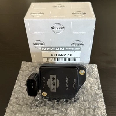 Датчик массового расхода воздуха MAF HITACHI от оригинального производителя для грузовика Nissan AFH55M-12 1996-2004 годов выпуска - Изображение 1 из 4